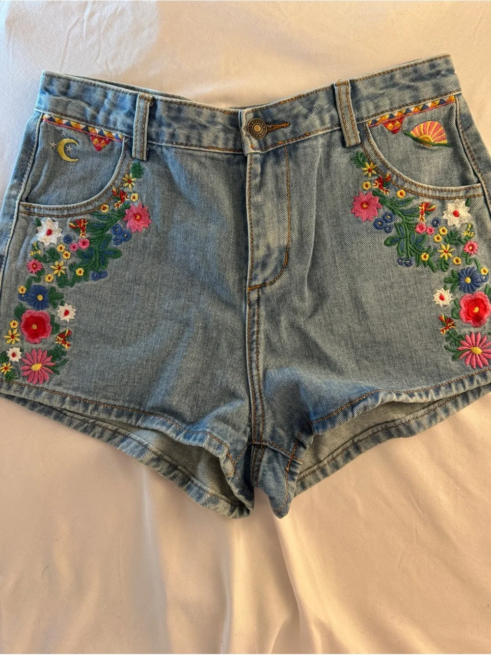 Wanderlust Denim Jeans Embroidered